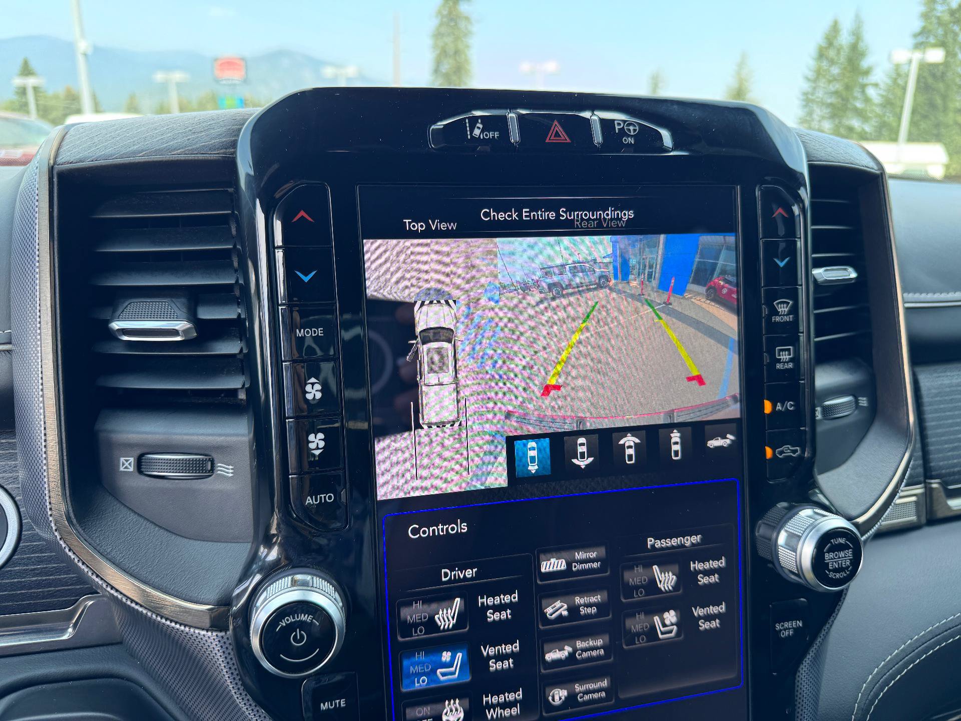 Used 2019 RAM 1500 Limited AWD/4WD image 32