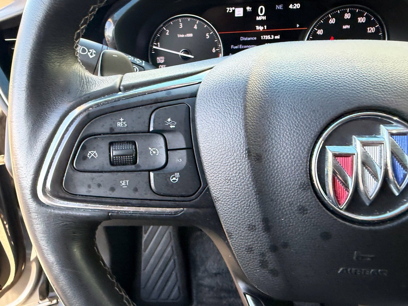 Used 2021 Buick Envision Avenir w/ Technology Package II image 33