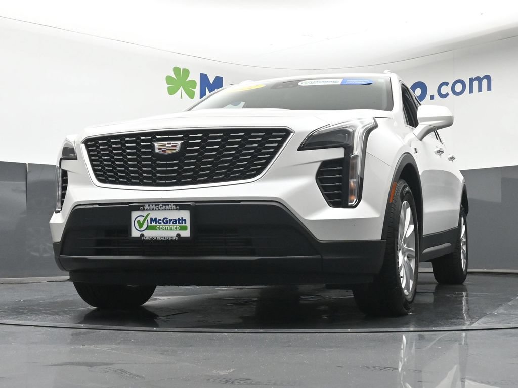Used 2022 Cadillac XT4 Luxury w/ Cold Weather Package AWD/4WD image 7
