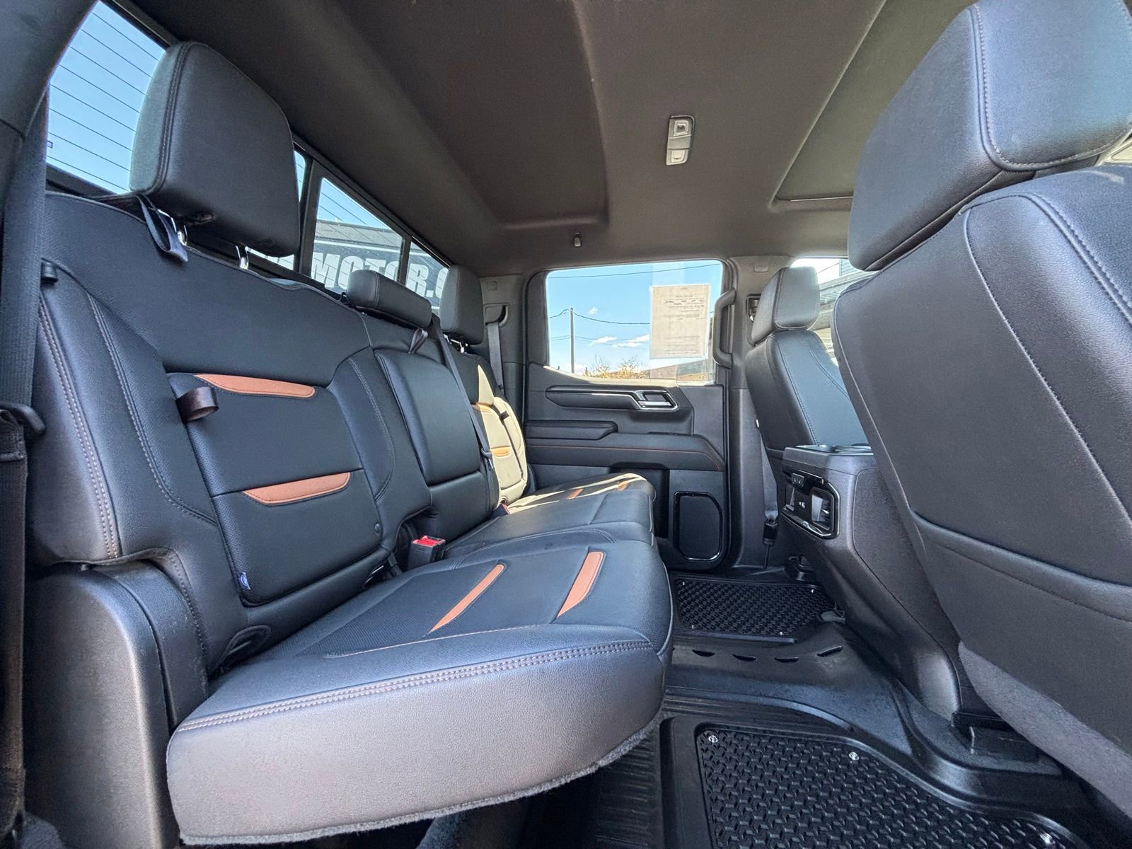 Used 2024 GMC Sierra 1500 AT4 w/ AT4 Premium Package image 24