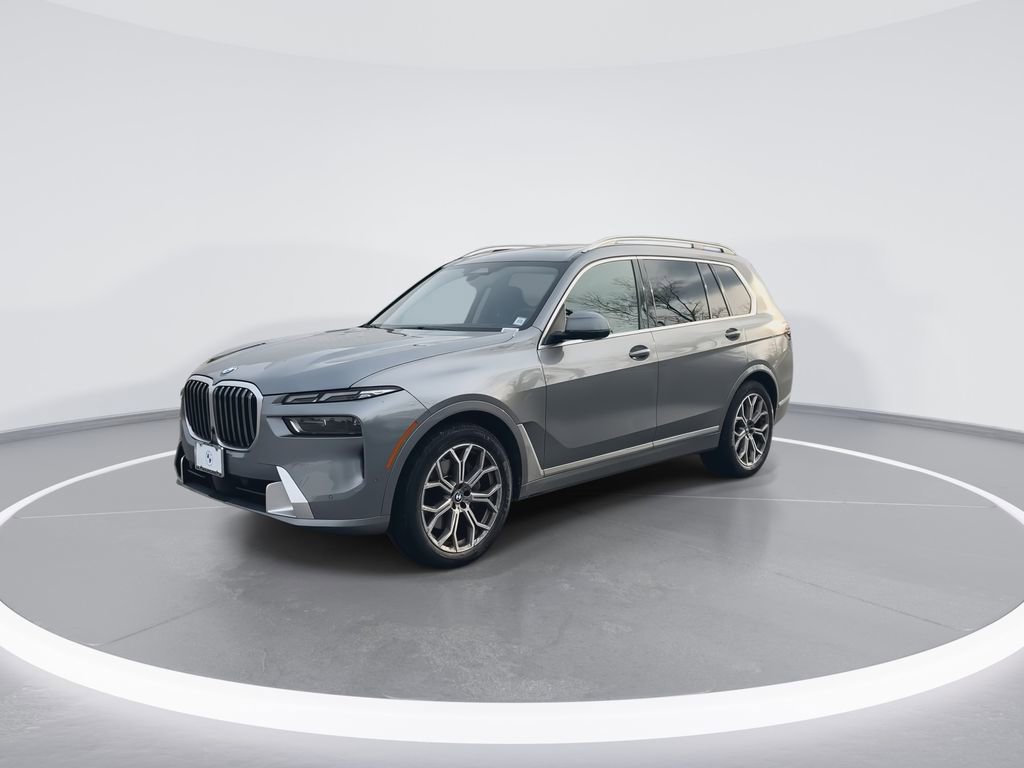 Certified 2024 BMW X7 xDrive40i w/ Premium Package image 4