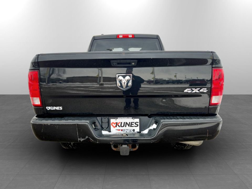 Used 2018 RAM 1500 Express w/ Express Value Package image 8