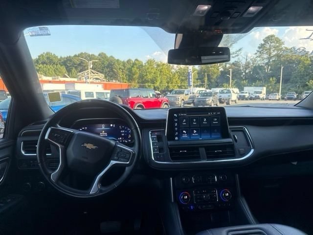 Used 2023 Chevrolet Tahoe Premier AWD/4WD image 12