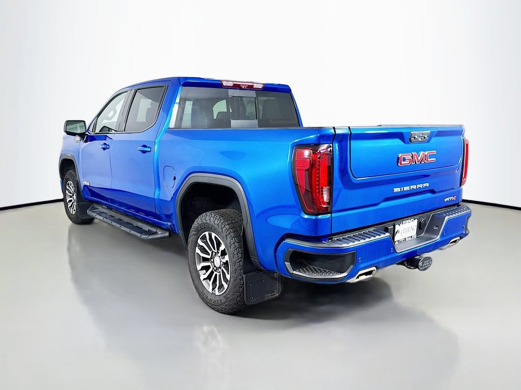 Used 2022 GMC Sierra 1500 AT4 w/ Technology Package AWD/4WD image 7