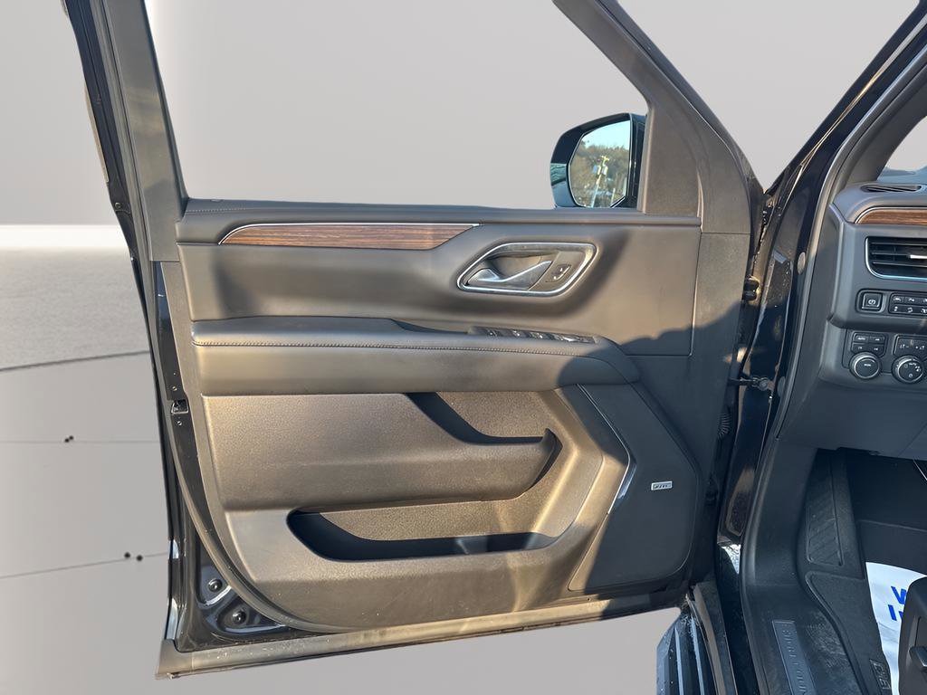 Used 2023 Chevrolet Tahoe High Country image 18