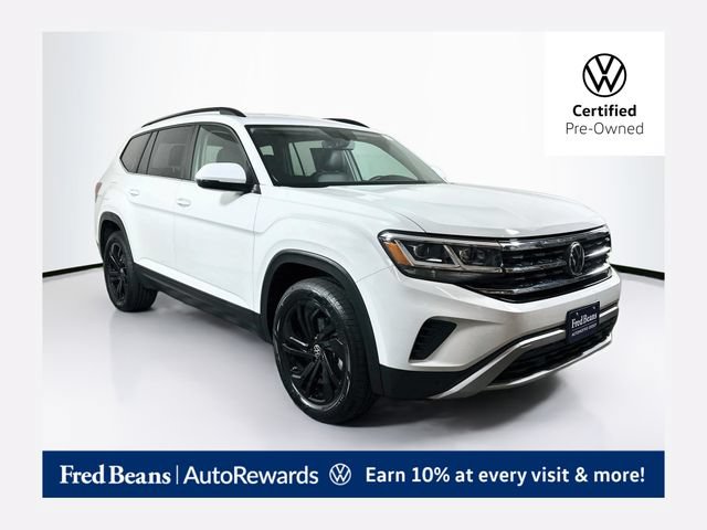 Certified 2023 Volkswagen Atlas SE w/ Black Wheel Package AWD/4WD image 1