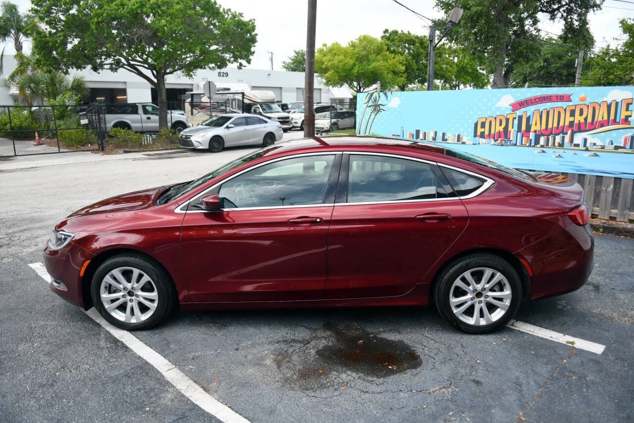 Used 2015 Chrysler 200 Limited FWD image 7