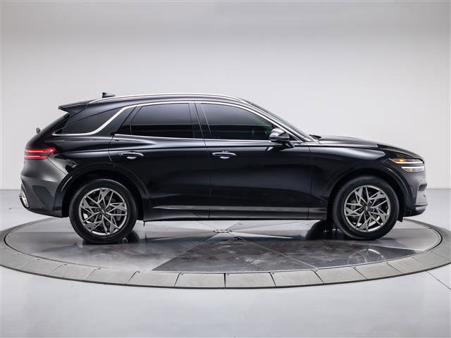 Used 2023 Genesis GV70 2.5T w/ Select Package image 6
