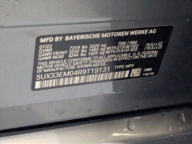 Used 2024 BMW X7 M60i w/ Executive Package image 25