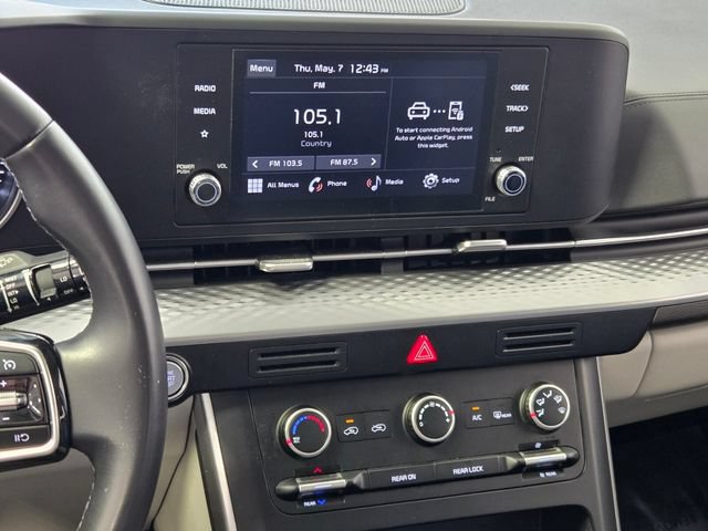 Used 2024 Kia Carnival LX FWD image 24