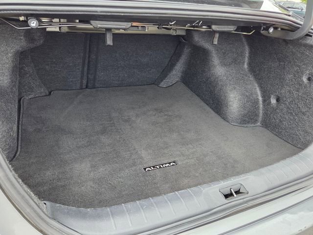 Used 2024 Nissan Altima 2.5 SV image 13