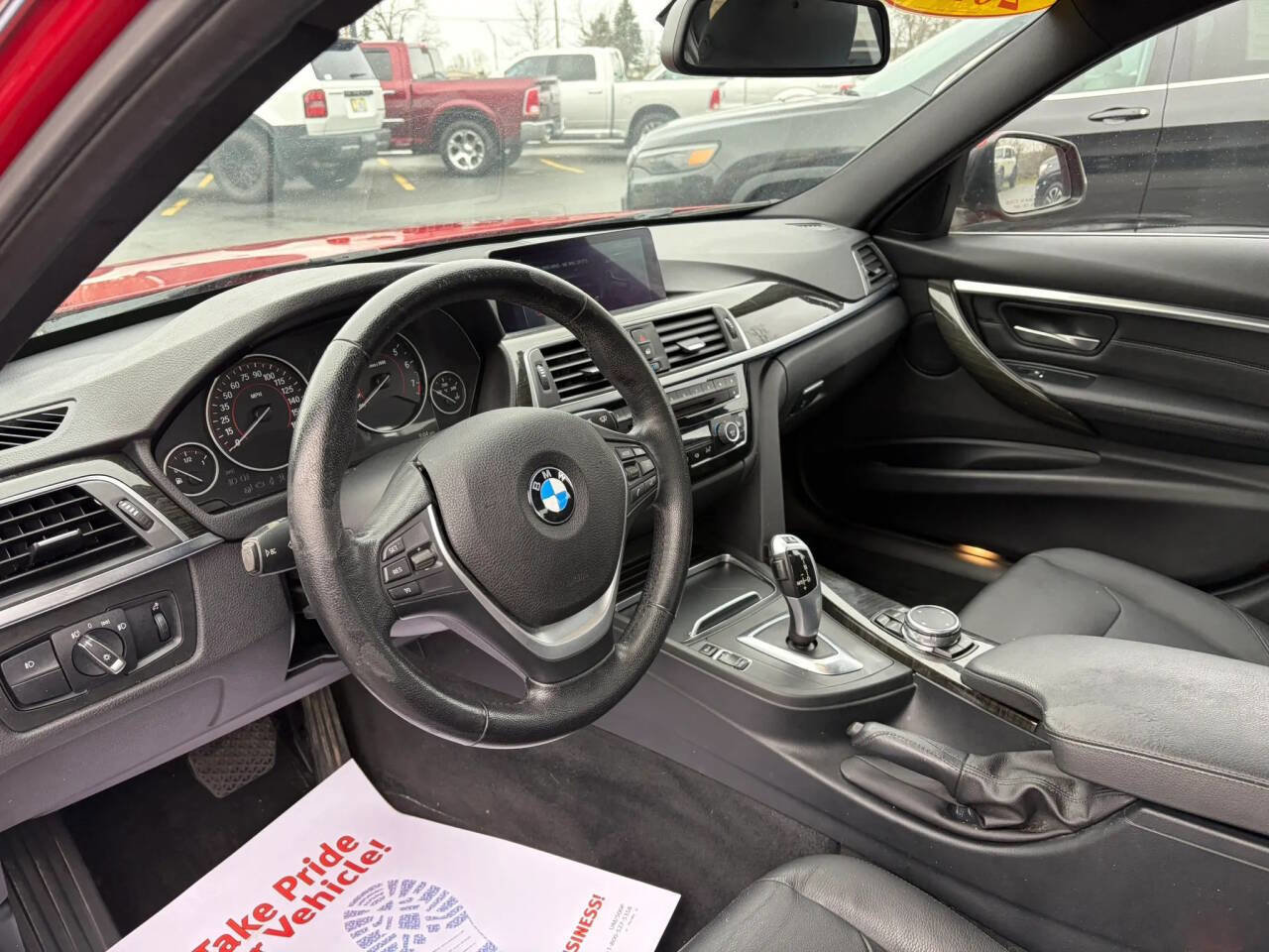 Used 2017 BMW 330i xDrive Sedan image 12