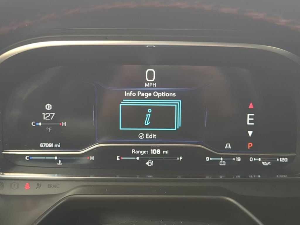 Used 2024 Chevrolet Suburban RST RWD image 21