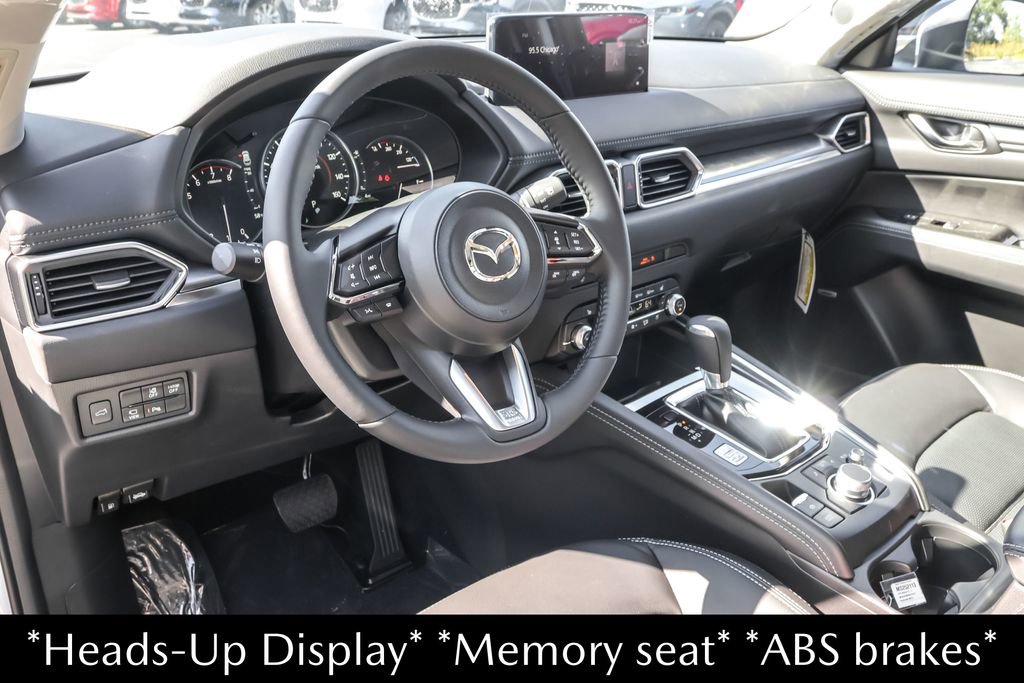 New 2025 MAZDA CX-5 AWD 2.5 S w/ Premium Plus Pkg image 5