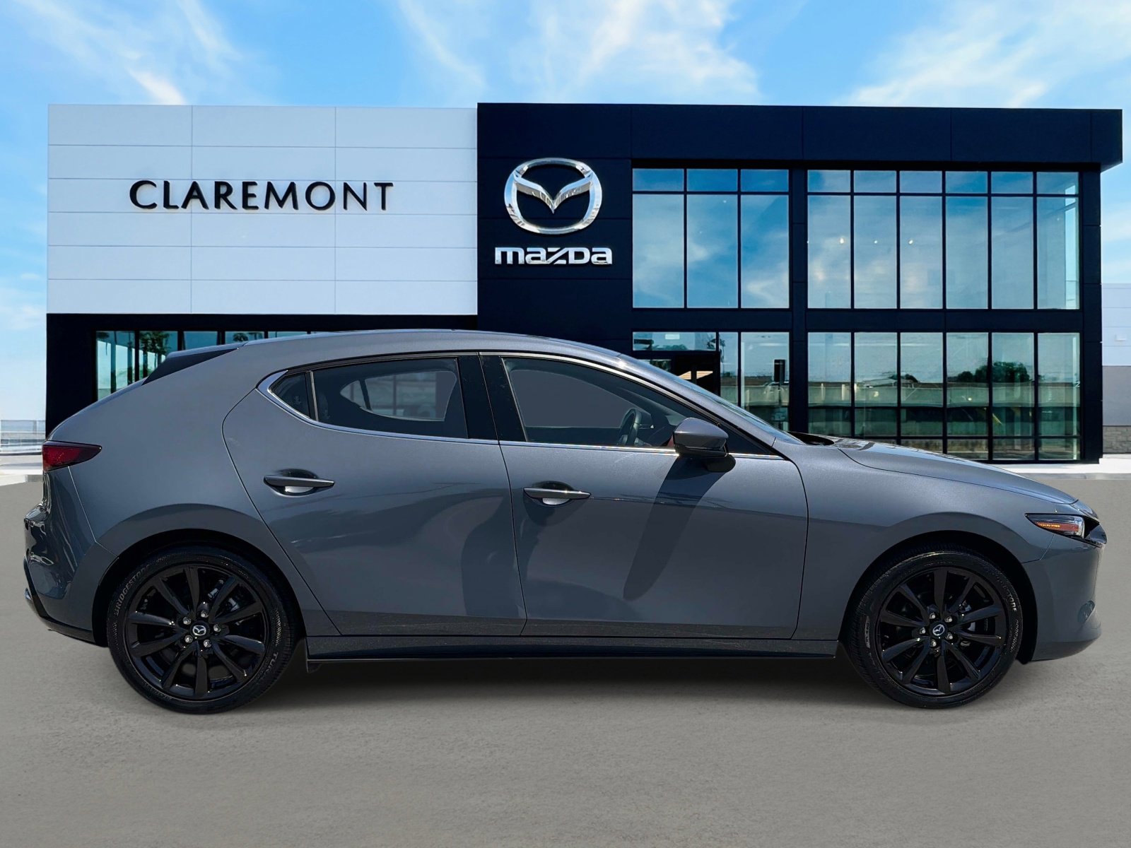 Certified 2026 MAZDA MAZDA3 2.5 S Hatchback w/ Premium Pkg FWD image 4