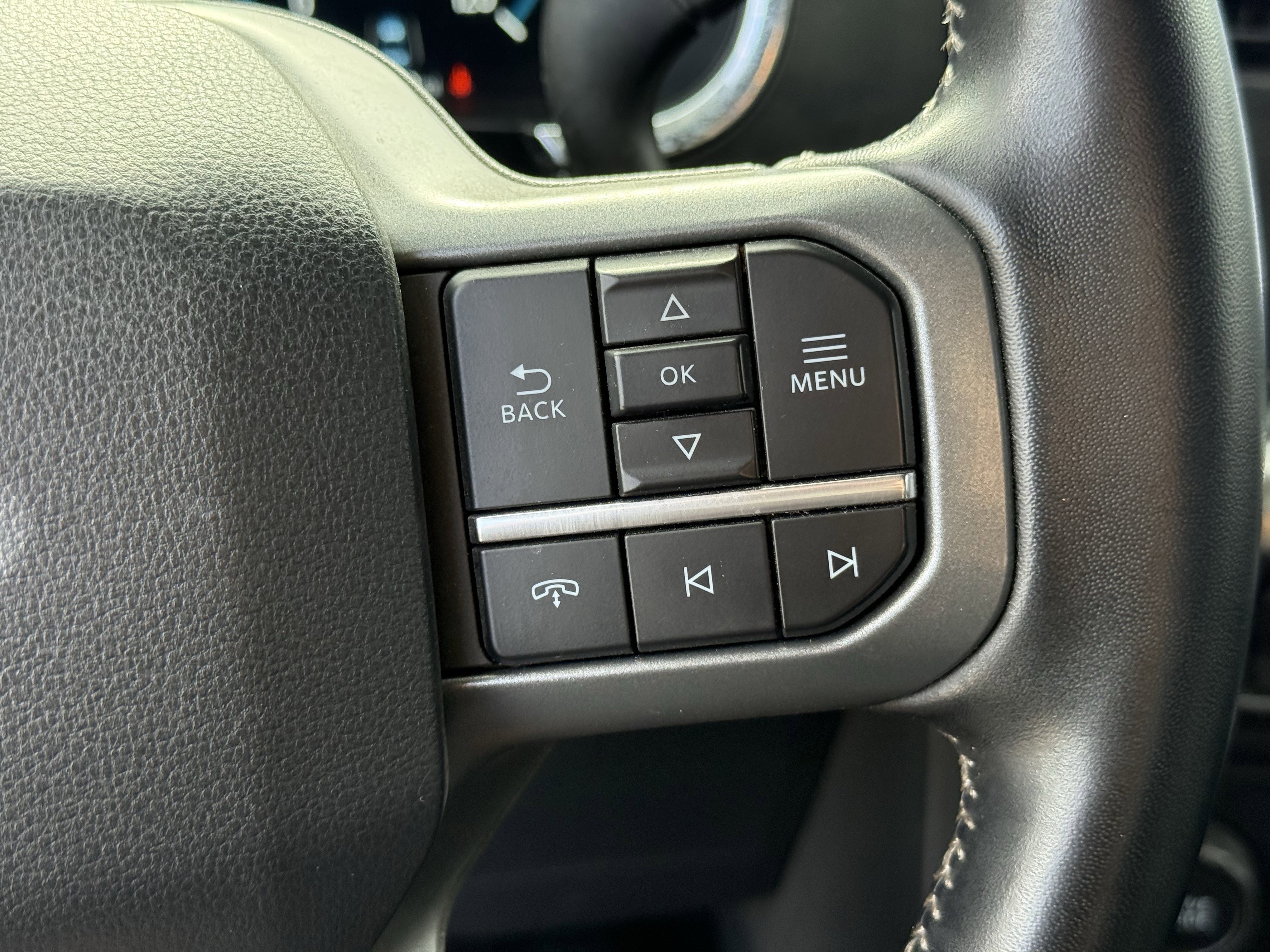 Used 2022 Ford F150 Lariat RWD image 17