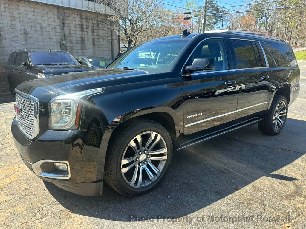 Used 2017 GMC Yukon XL Denali w/ Open Road Package AWD/4WD image 6