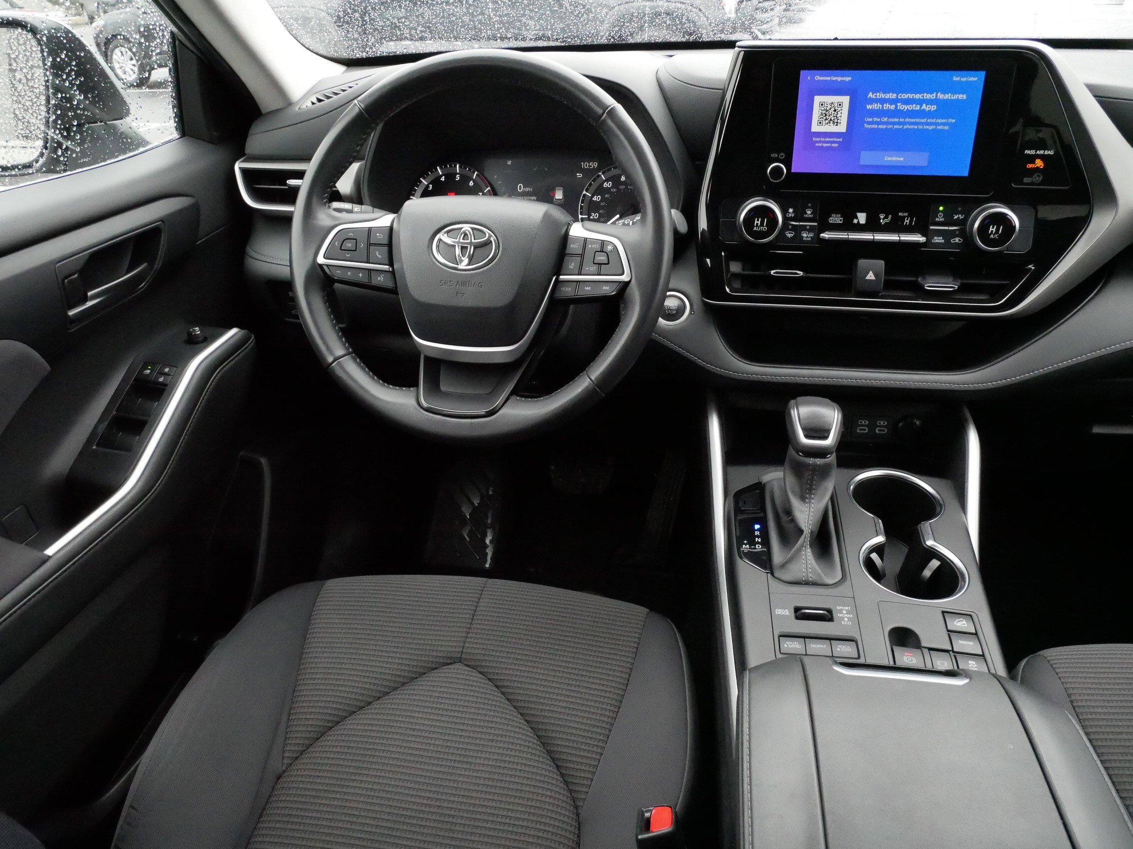 Certified 2024 Toyota Highlander LE image 13