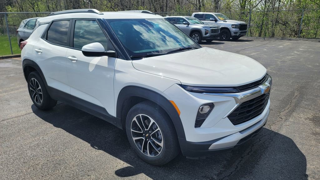 Used 2024 Chevrolet TrailBlazer LT FWD image 8