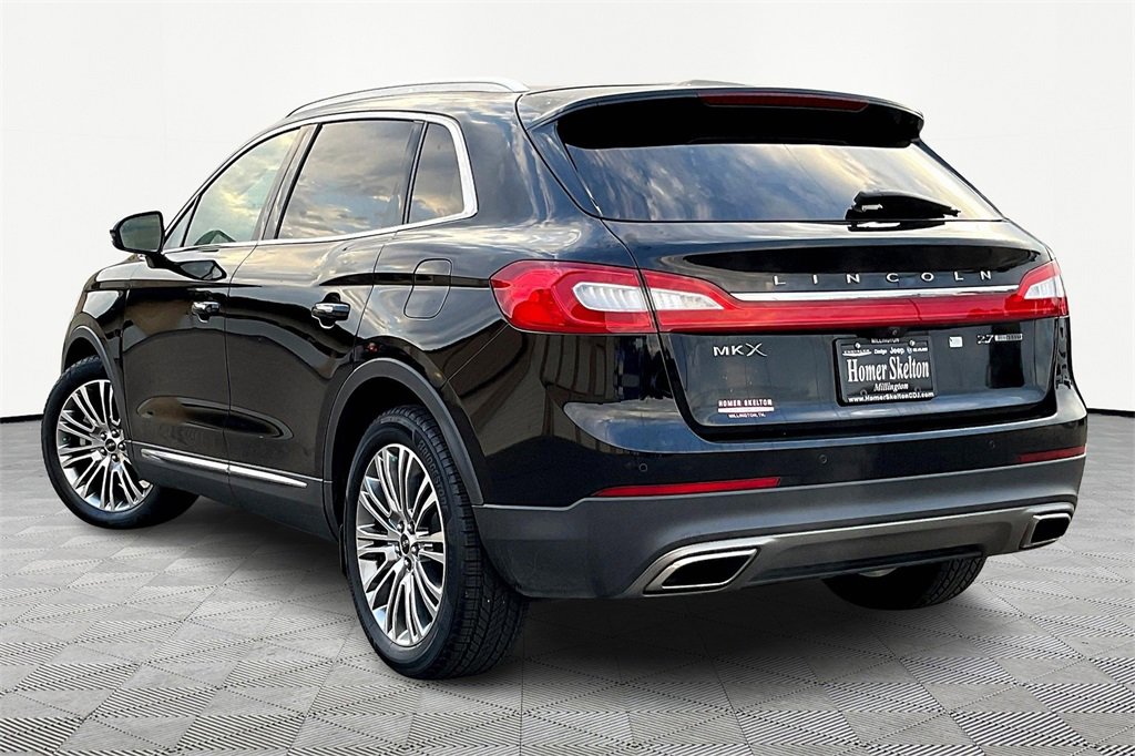 Used 2016 Lincoln MKX Reserve w/ Climate Package image 11