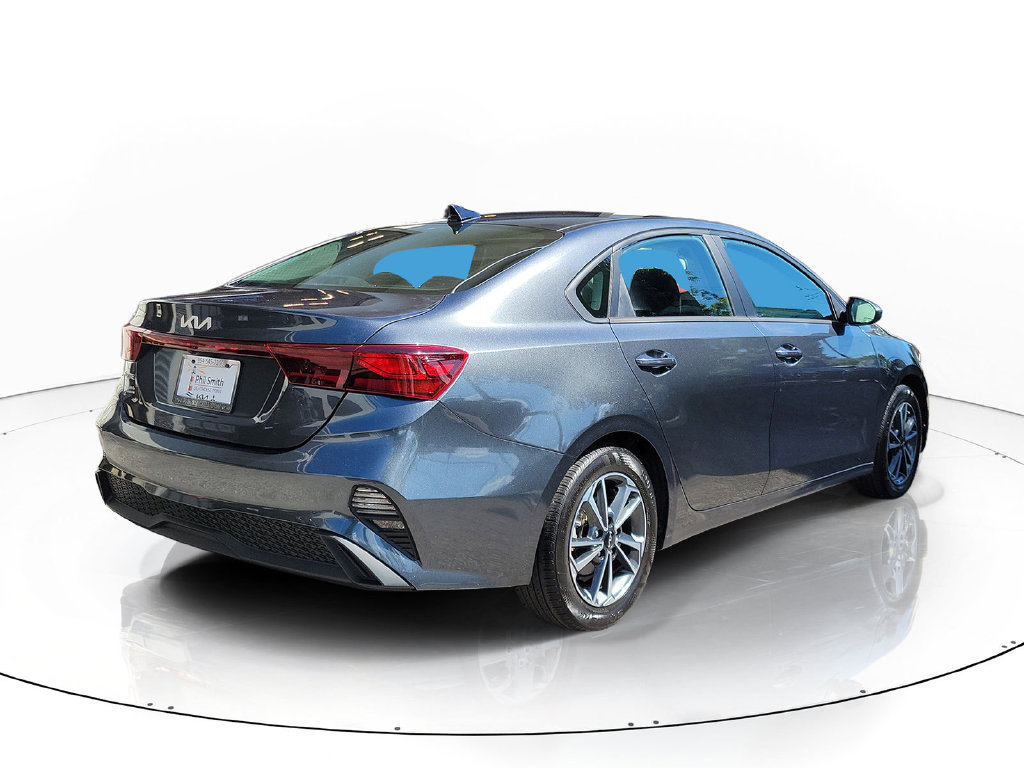 Certified 2024 Kia Forte LXS FWD image 7