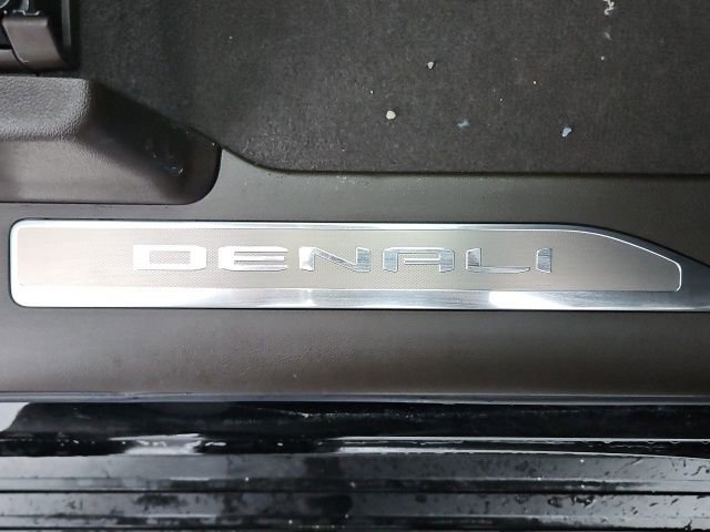 New 2025 GMC Sierra 1500 Denali w/ Denali Reserve Package image 27