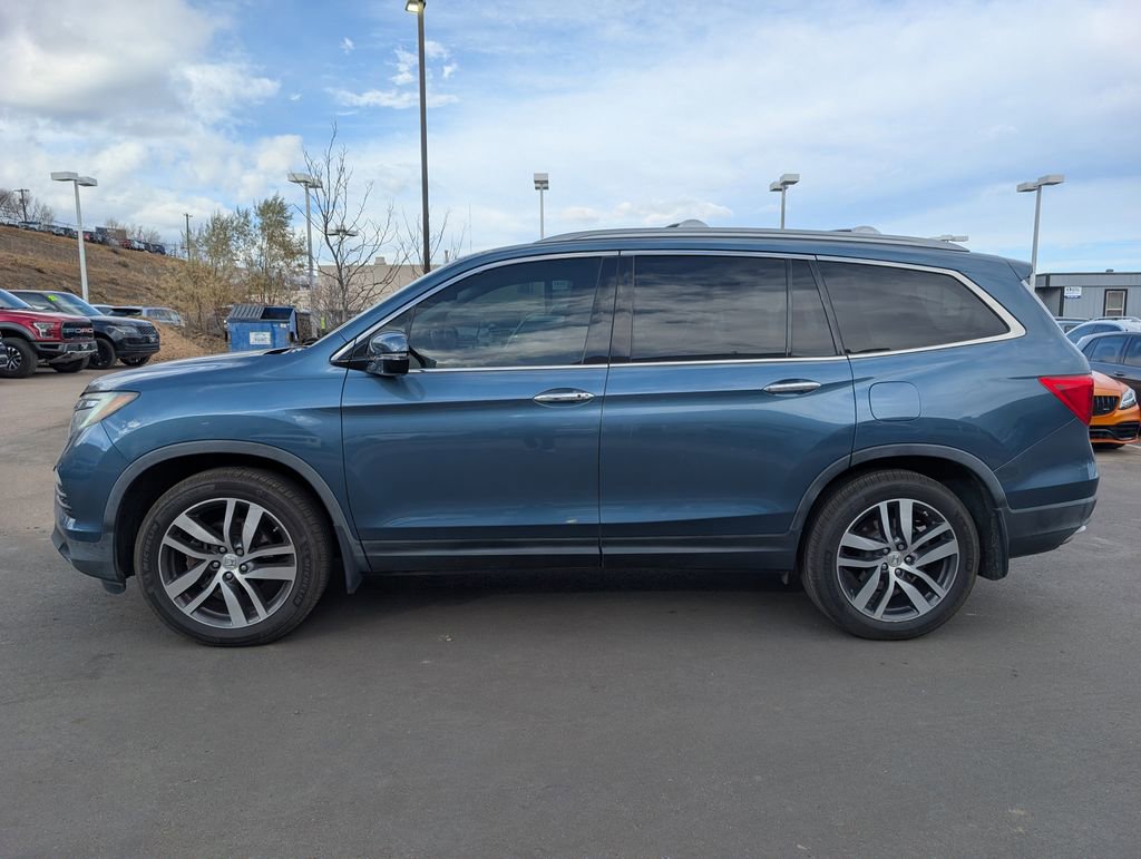 Used 2016 Honda Pilot Elite image 4
