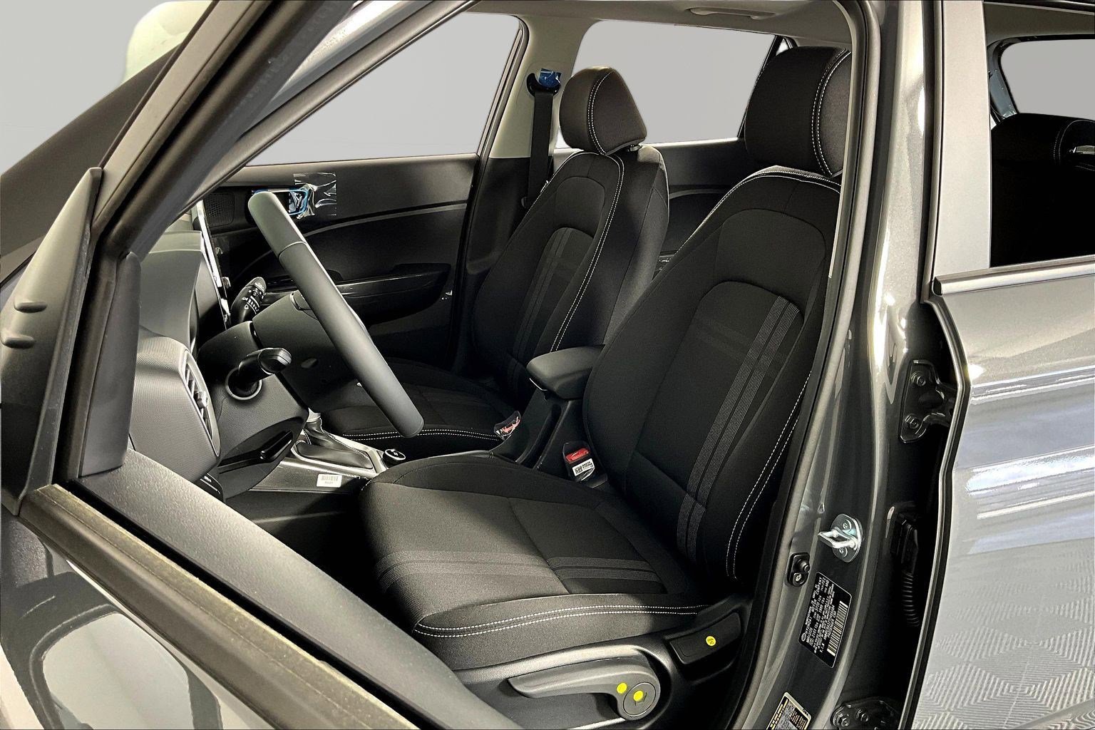 New 2026 Hyundai Venue SEL FWD image 17