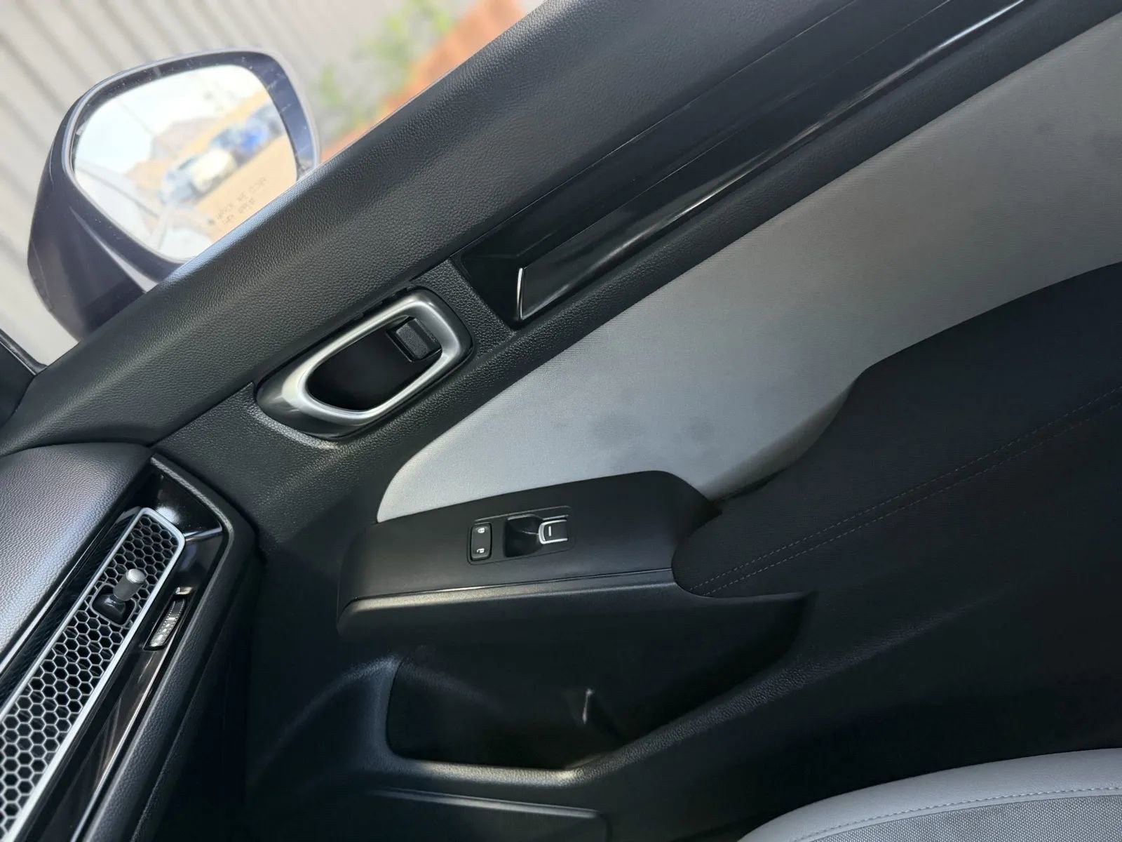 Used 2026 Honda Civic Sport image 36