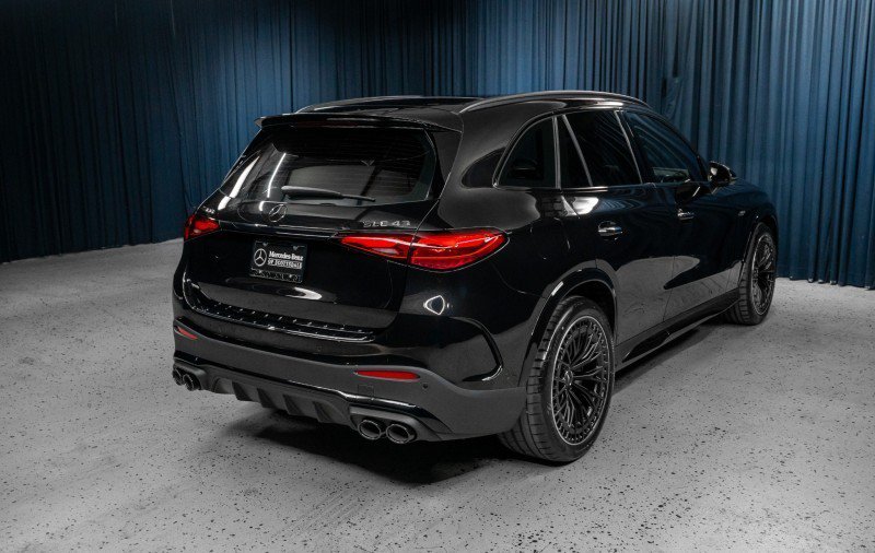 Certified 2026 Mercedes-Benz GLC 43 AMG 4MATIC image 5