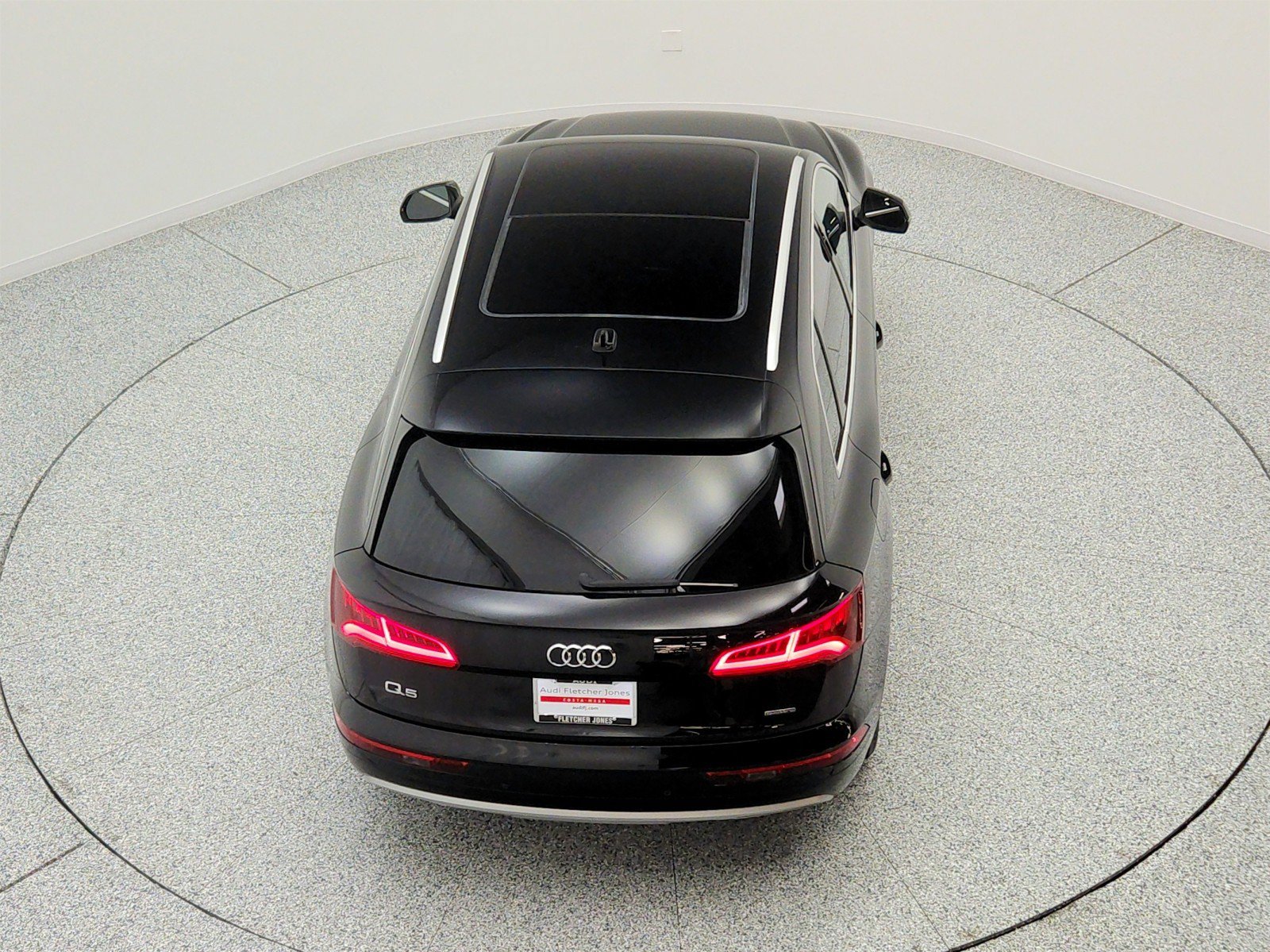 Used 2020 Audi Q5 2.0T Premium w/ Convenience Package AWD/4WD image 27