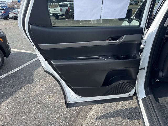 Used 2023 Hyundai Palisade SE image 37
