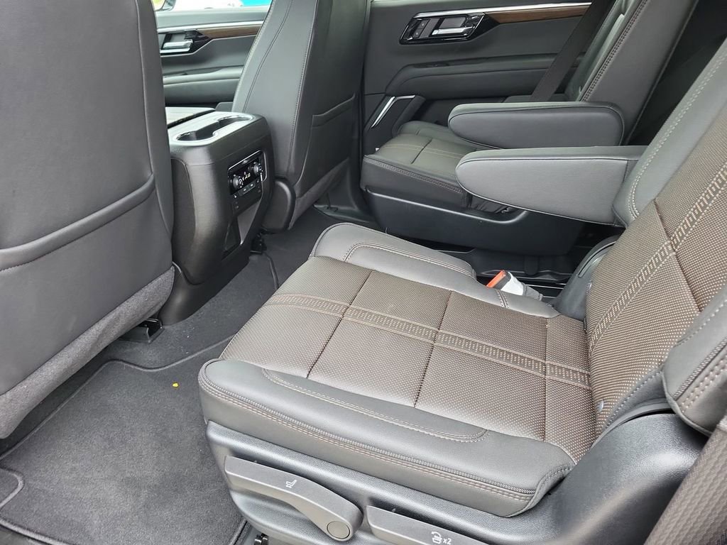 New 2025 Chevrolet Tahoe High Country image 24