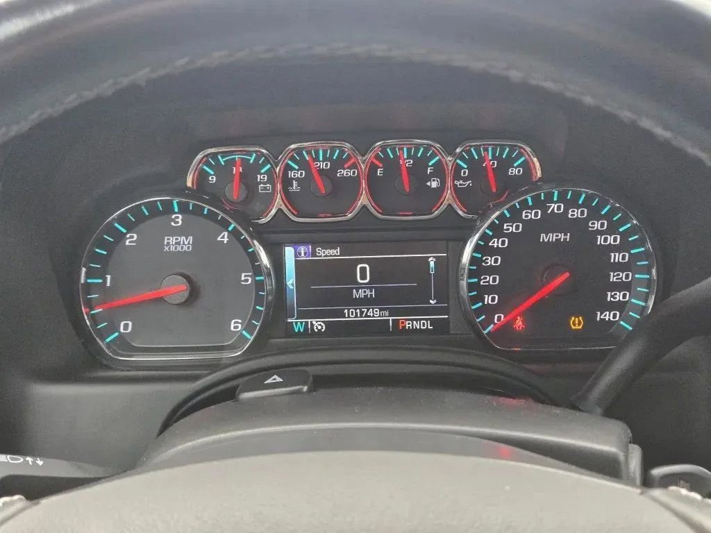 Used 2019 Chevrolet Tahoe LS w/ Enhanced Driver Alert Package image 18