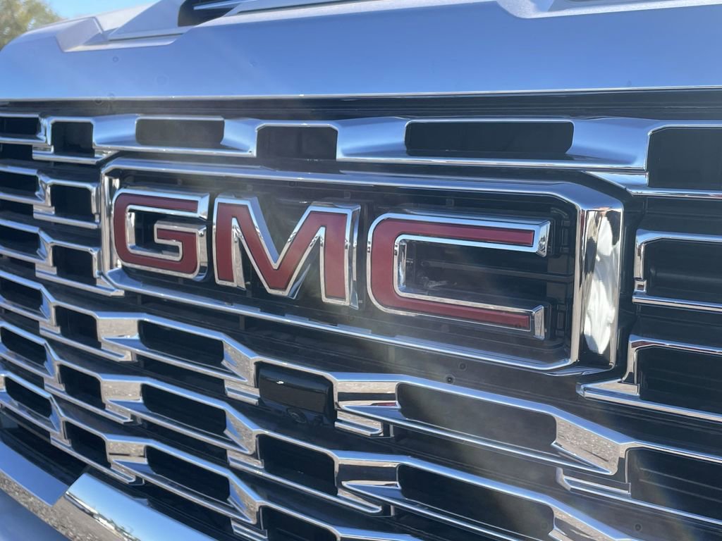 New 2025 GMC Sierra 2500 Denali w/ Denali Reserve Package image 31