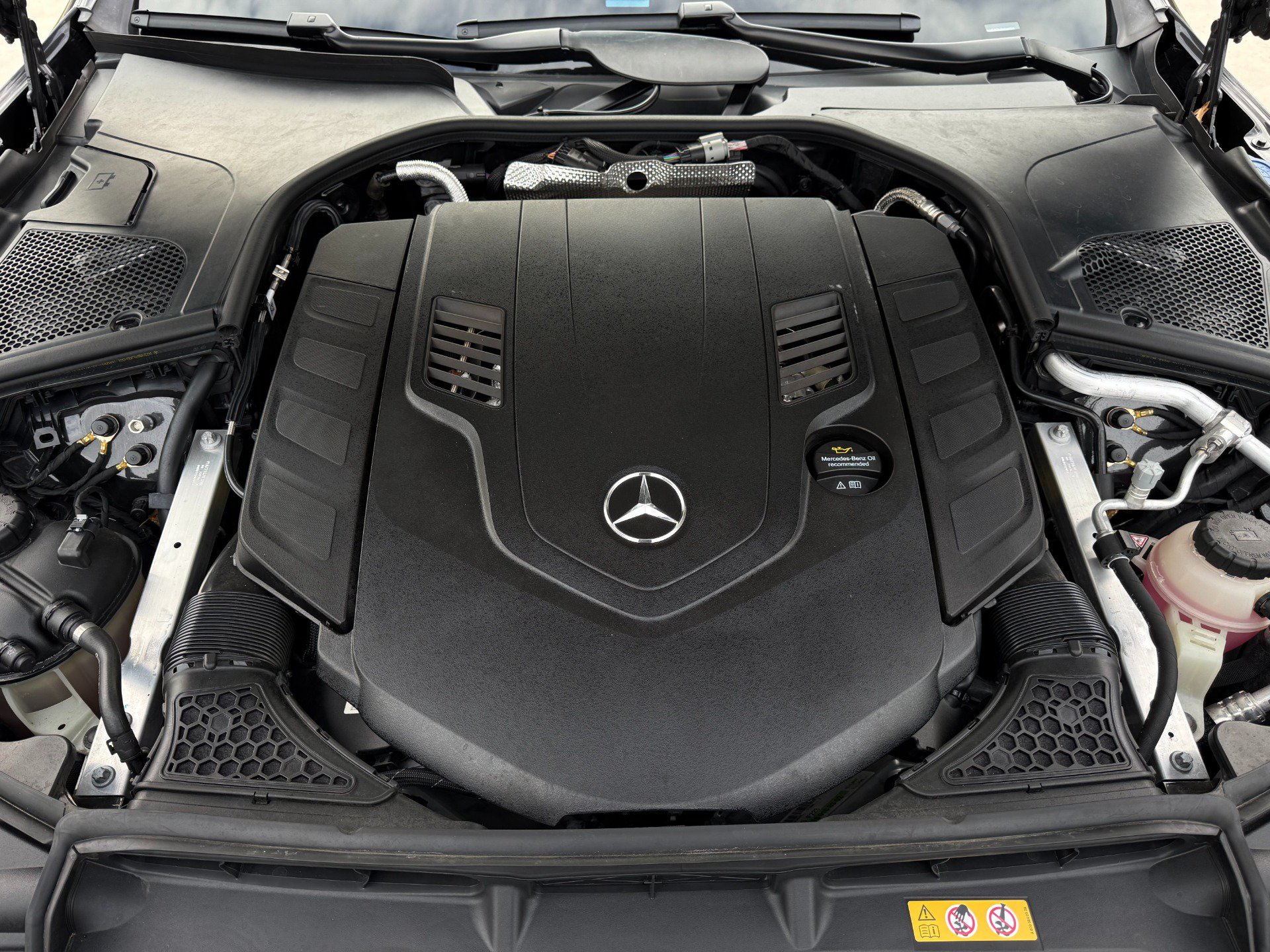 Used 2024 Mercedes-Benz S 580 4MATIC Sedan image 55