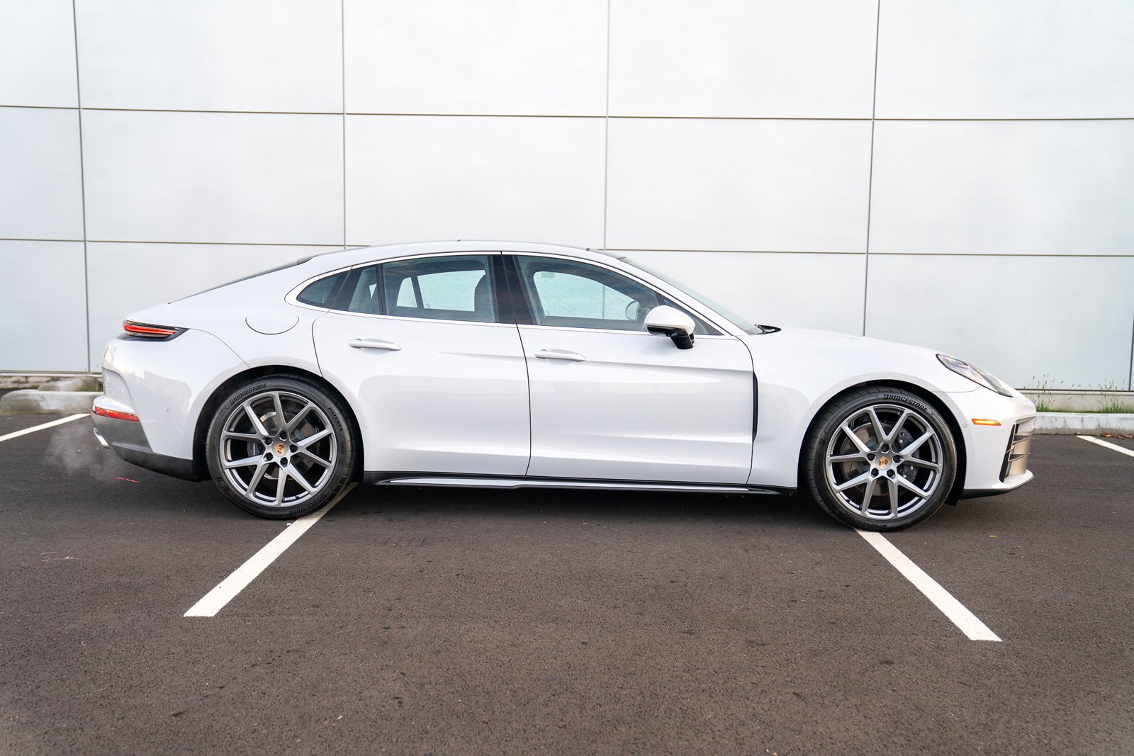 New 2026 Porsche Panamera image 8