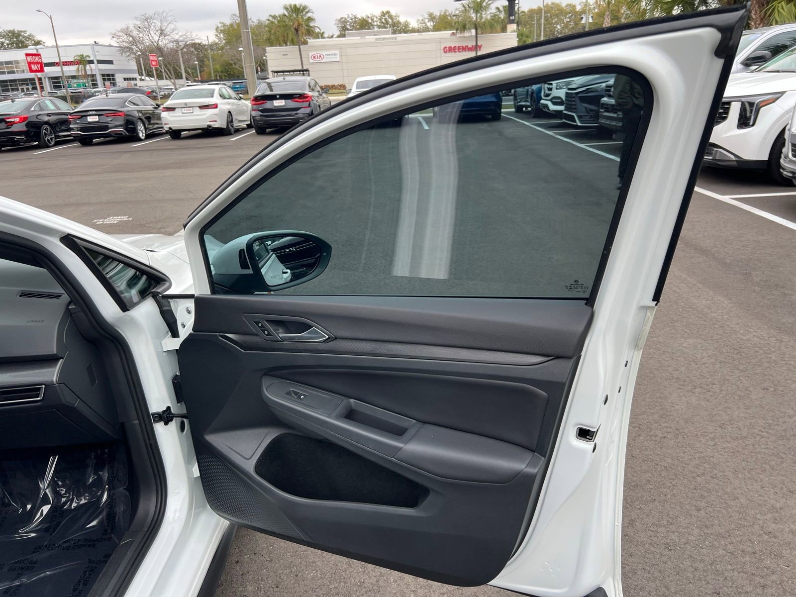 Used 2023 Volkswagen GTI Autobahn FWD image 51