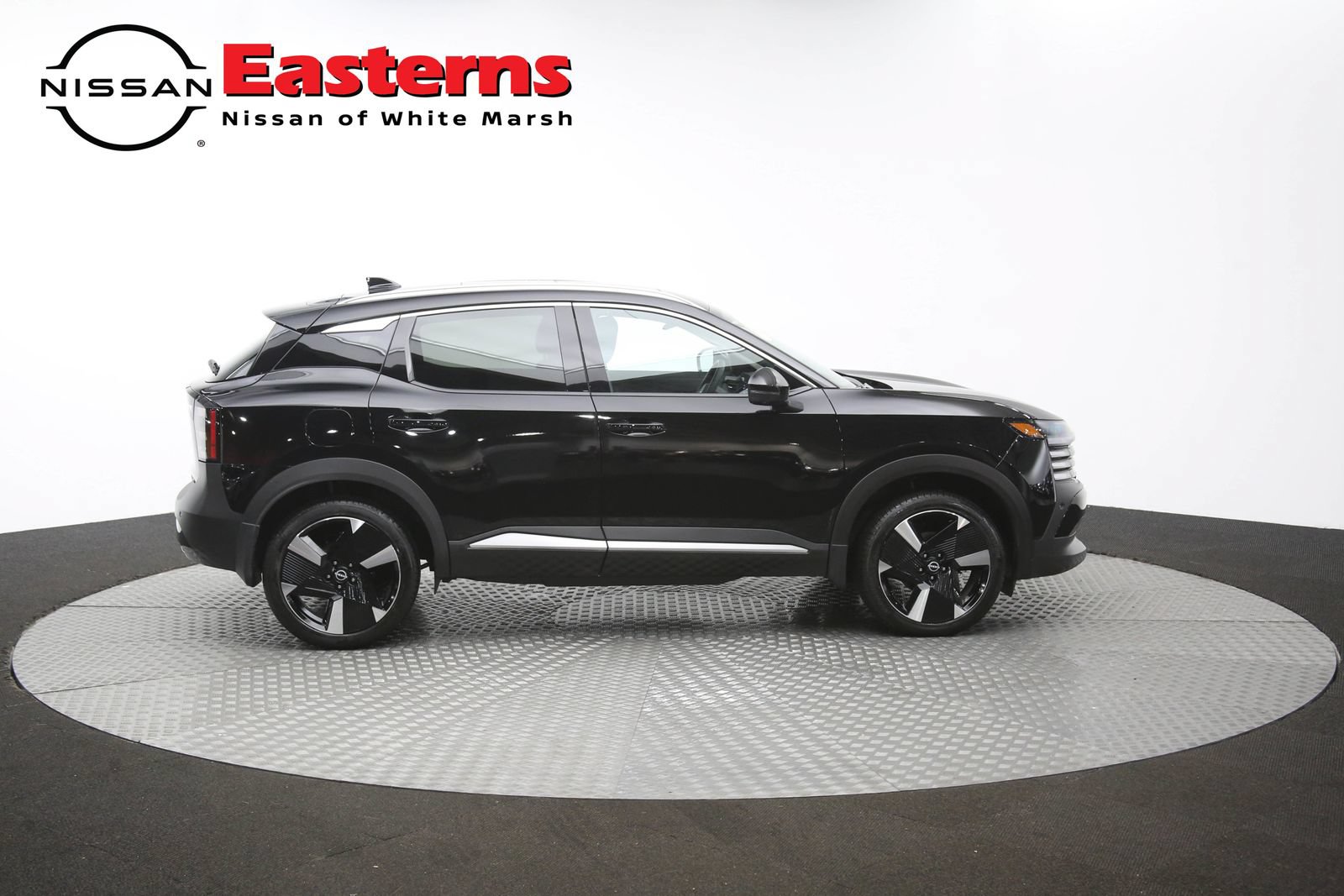 Used 2026 Nissan Kicks SR w/ SR Premium Package AWD/4WD image 47