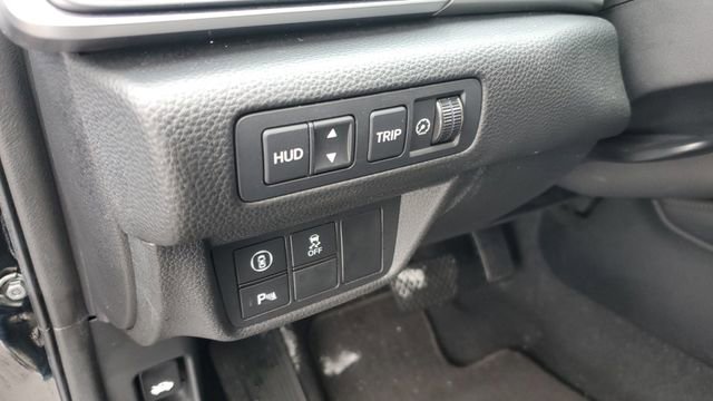 Used 2022 Honda Accord Touring image 11