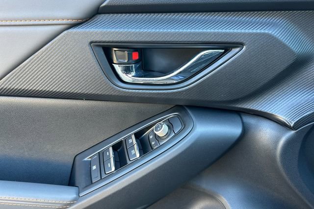 Used 2025 Subaru Crosstrek 2.5i Limited w/ Popular Package #4A image 11