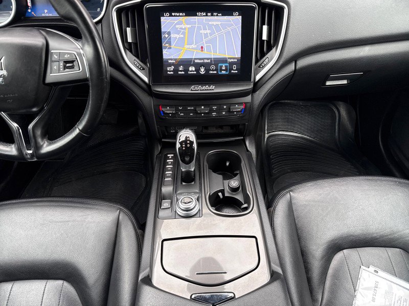 Used 2018 Maserati Ghibli image 29