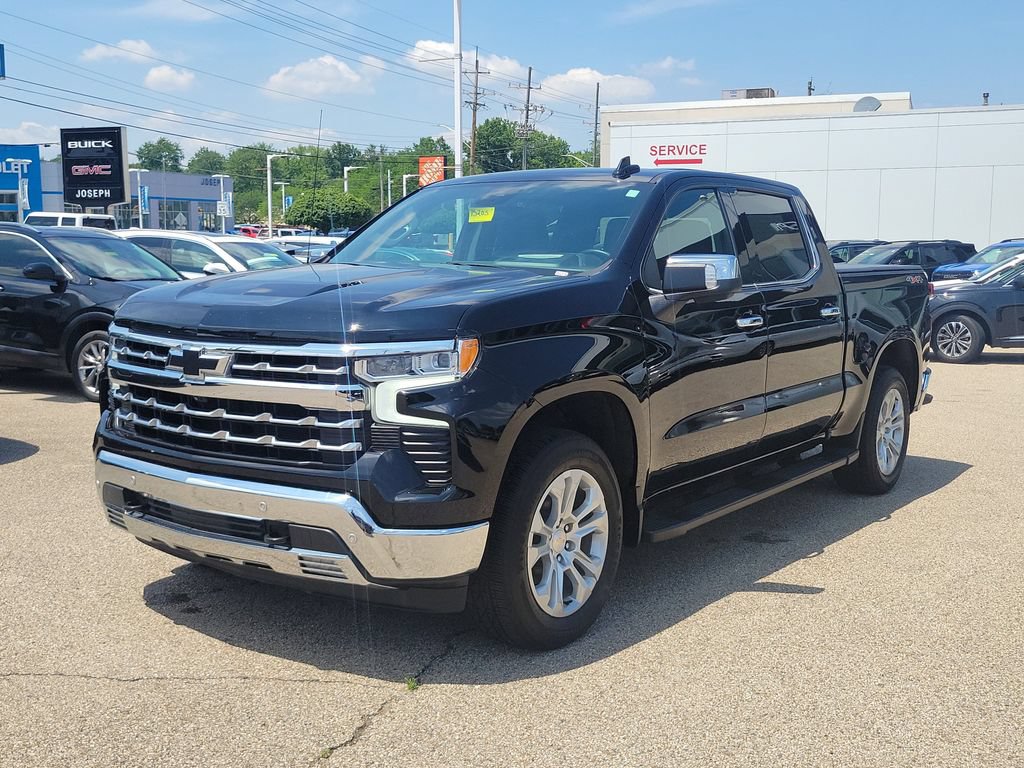 Used 2023 Chevrolet Silverado 1500 LTZ w/ Technology Package AWD/4WD image 2