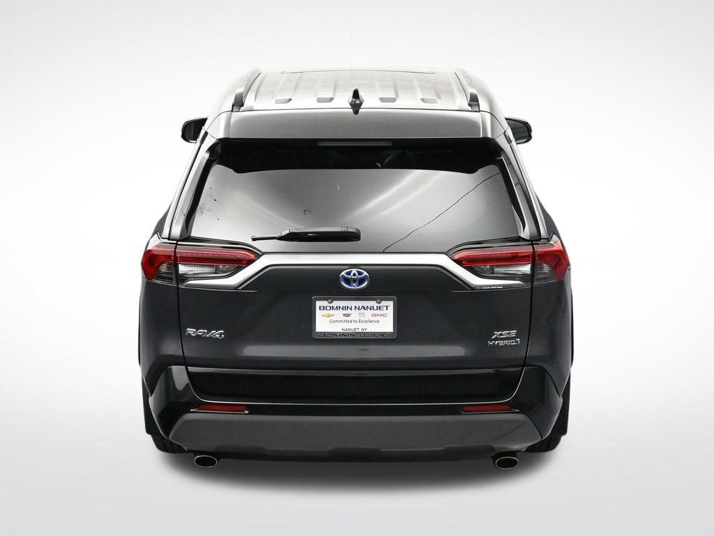 Used 2019 Toyota RAV4 XSE w/ Carpet Mat Package AWD/4WD image 20