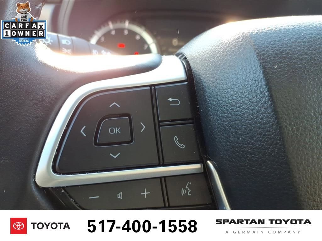 Used 2023 Toyota Highlander LE image 14