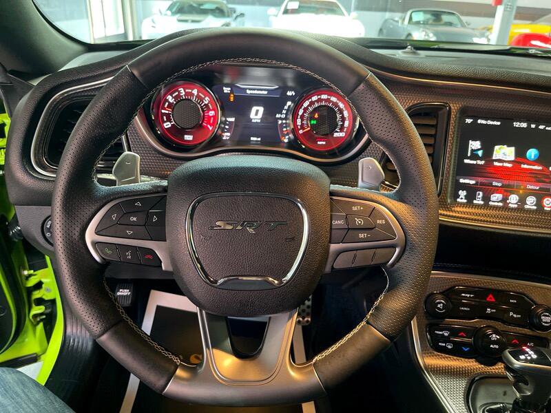 Used 2015 Dodge Challenger SRT Hellcat image 34