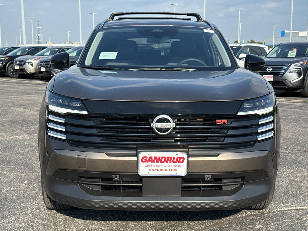 New 2026 Nissan Kicks SR w/ Cold Weather Package image 3