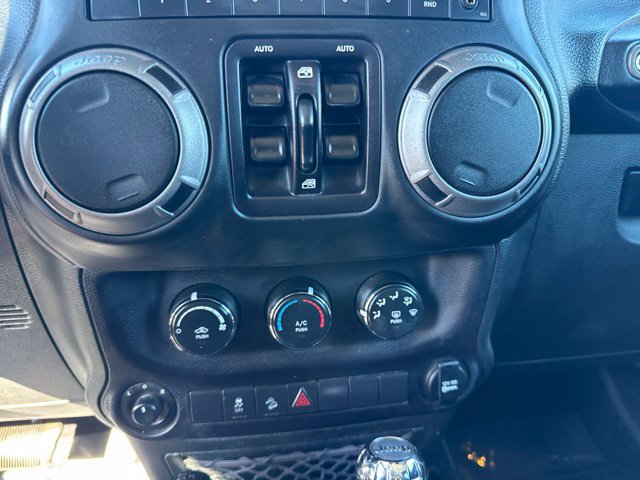 Used 2017 Jeep Wrangler Unlimited Sport w/ Quick Order Package 24S AWD/4WD image 26