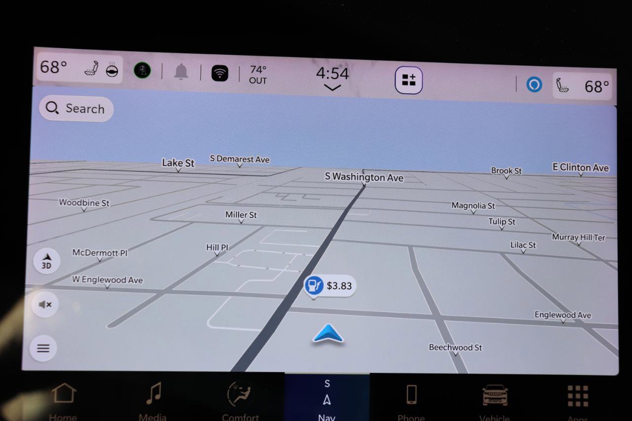 Used 2024 Jeep Wagoneer Series II w/ Flexible Seating Group AWD/4WD image 37