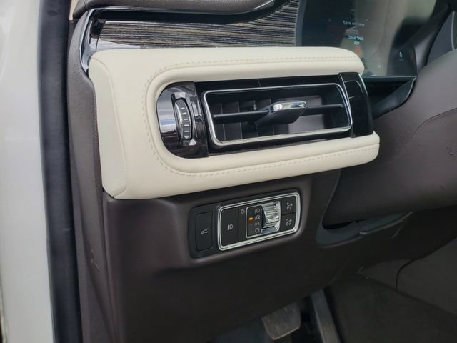 Used 2023 Lincoln Aviator Black Label w/ Dynamic Handling Package AWD/4WD image 11